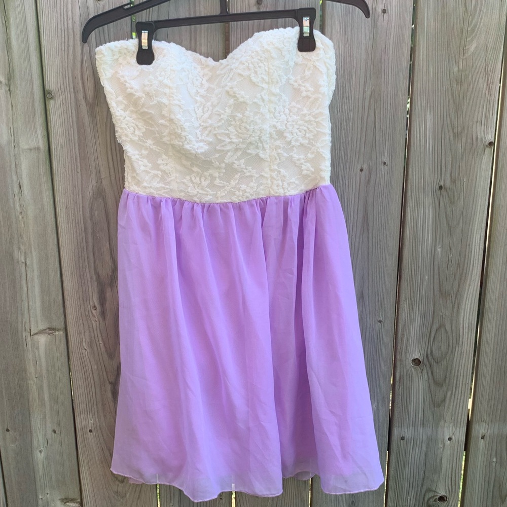 Seductions Women’s Dress White Lace Bodice and Purple Skirt Size Large Washed 👗